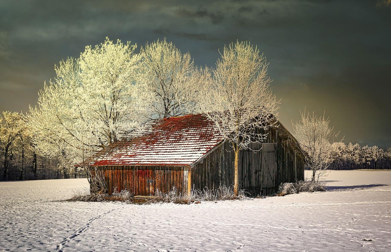 Przebudowa Stodoły na Funkcjonalny Garaż: Praktyczne Wskazówki i Porady