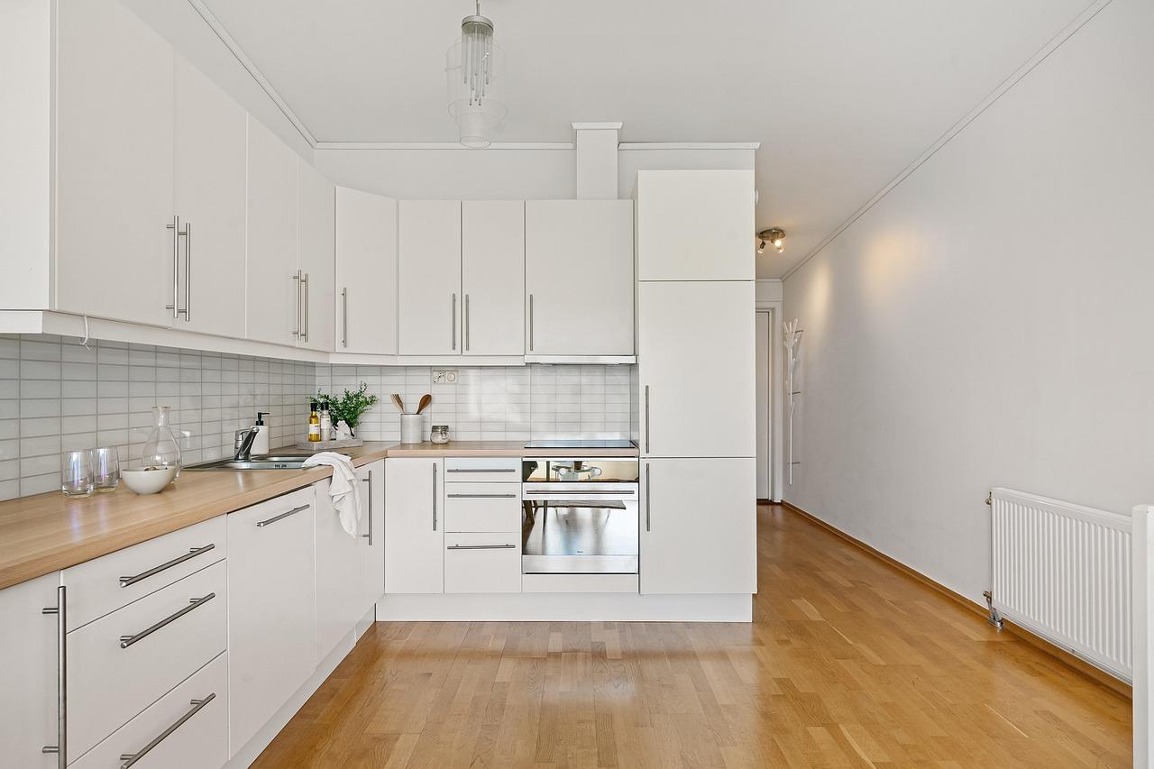 Umowa dożywocia przy rozdzielności majątkowej: wady i korzyści przekazania nieruchomości małżonkowi