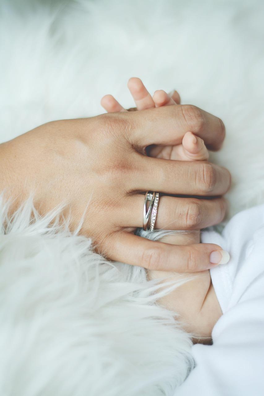 Kontrola ZUS po urlopie wychowawczym a dalsze zwolnienie chorobowe