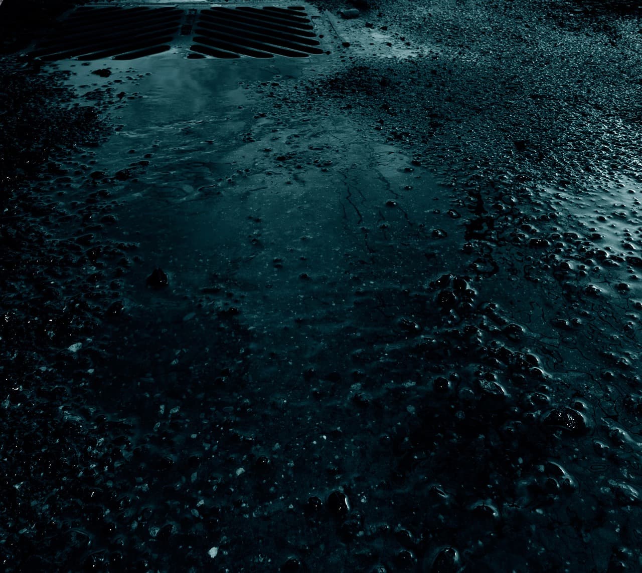 Podłączenie do istniejącego przyłącza kanalizacyjnego bez zgody nowych użytkowników