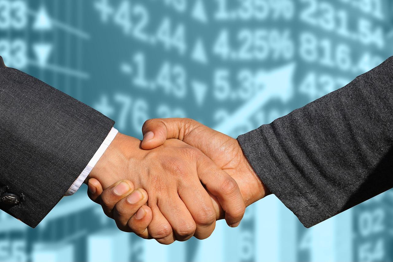 Wygaśnięcie umowy w wieku przedemerytalnym a ochrona pracownika na czas określony